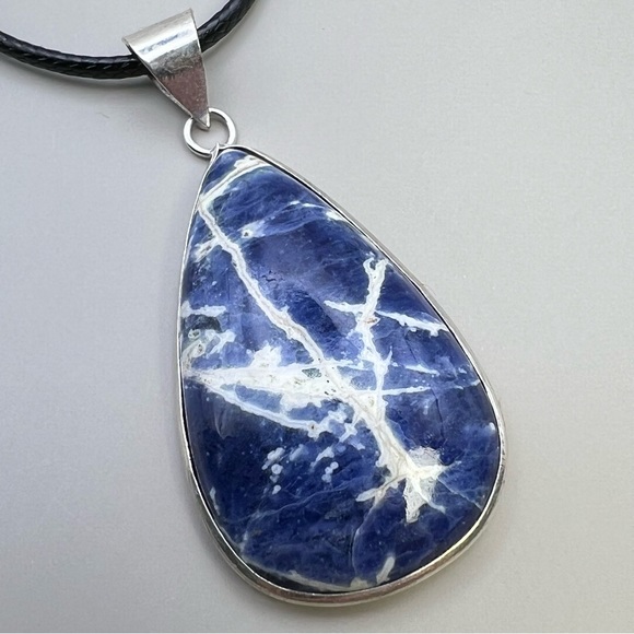 New Sodalite Stone Silver Overlay Pendant Necklace with Cord - Picture 5 of 5